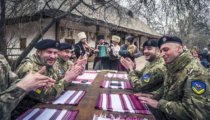الفيلق الجورجي ينسحب من الجيش الأوكراني بسبب أوامر قائده الغير المشروعة