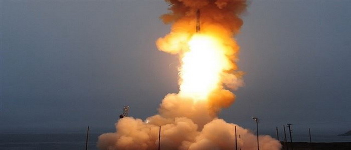 الولايات المتحدة تختبر بنجاح صاروخاً باليستيا عابراً للقارات