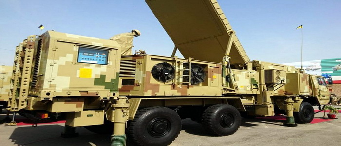 باكستان تعرض إطلاق النار الأول لنظام صواريخ LY-80 Lomads دفاع جوي.