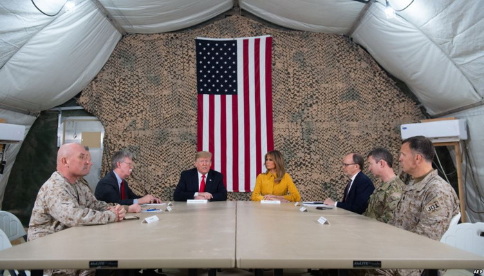 الرئيس ترامب يرغب بإبقاء وجود عسكري أمريكي في العراق لمراقبة إيران.