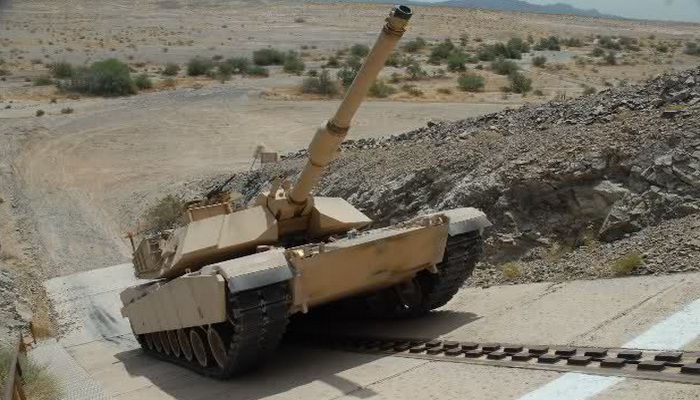 وزارة الدفاع المصرية تواصل إنتاج دبابات القتال الرئيسية M1A1 Abrams أبرامز.