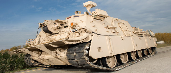 الجيش الأمريكي يمنح شركة BAE عقدًا بقيمة 148 مليون دولار لتحديث عربات الإنقاذ المدرعة HERCULES.