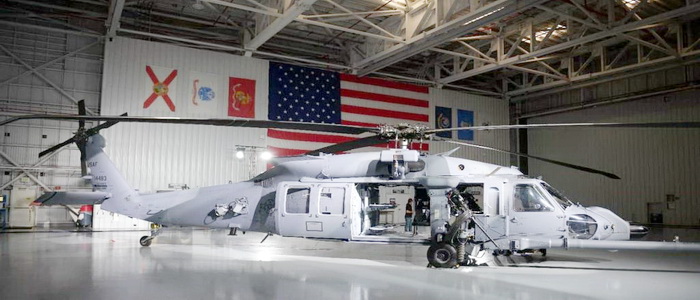 سلاح الجو الأمريكي يعرض مروحية قتالية (HH-60W) جديدة.