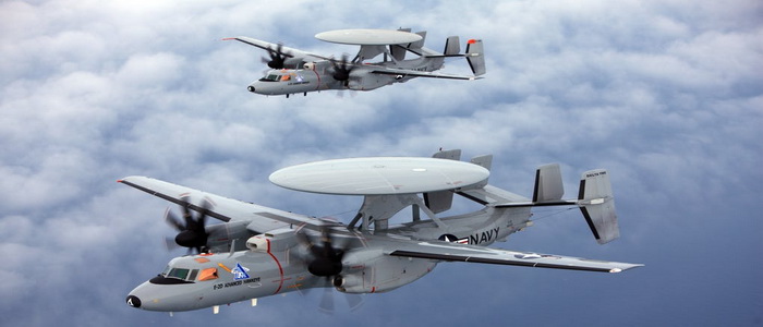 فرنسا تشتري ثلاث طائرات E-2D Advanced Hawkeye .