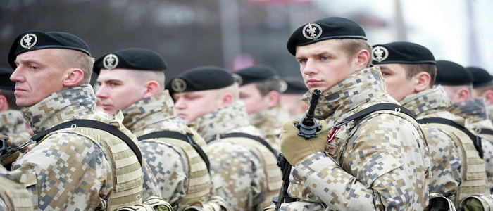 حلف شمال الأطلسي "الناتو" يقدم للاتفيا مساعدات مالية 