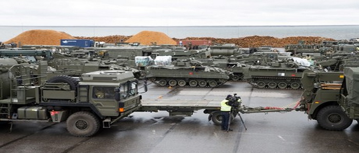 معدات عسكرية بريطانية لتعزيز  دفاعات حدود الناتو الشرقية