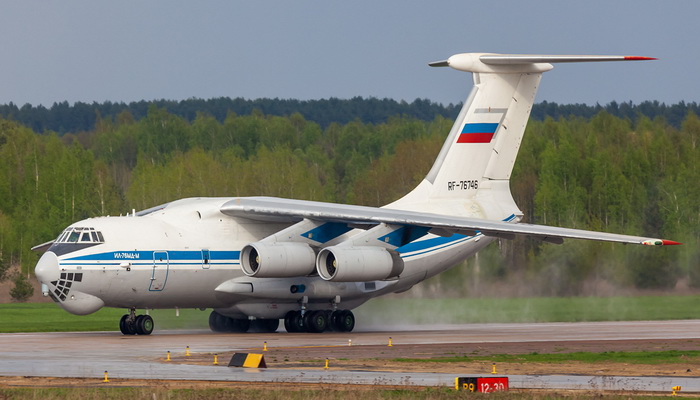 القوات الجوية والفضائية الروسية تتسلم أول طائرة نقل مطورة من طراز إليوشن "Il-76 MD-M".