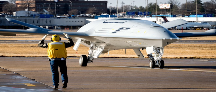 شركة Boeing تختبر طائرة التزود بالوقود بدون طيار MQ-25
