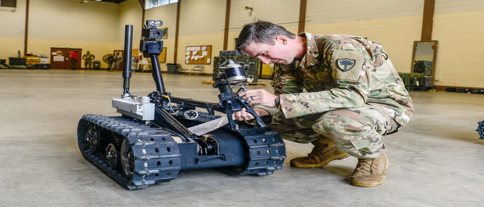 الولايات المتحدة | فازت شركات Textron Systems و krtkl و VISIMO بعقد لدعم و استخدام المركبات القتالية الروبوتية RCVs التابعة للجيش الأمريكي.