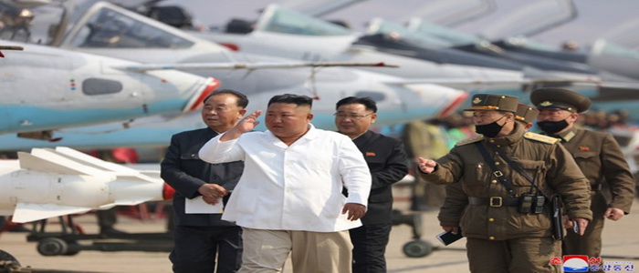 كوريا الشمالية | الإحتفاظ بالطيران السوفيتي المتقادم كطيران أساسي في القوات الجوية الكورية الشمالية.