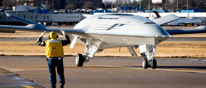الولايات المتحدة | الكشف عن موعد أستخدام دورنات  MQ-25Aللتزوّد بالوقود مع حاملات الطائرات الأمريكية. 