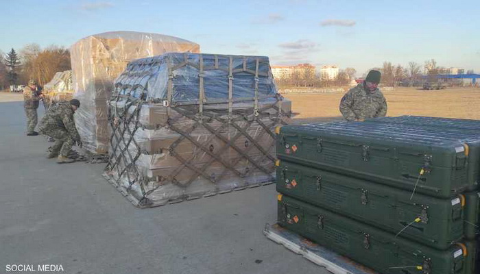 أوكرانيا | صواريخ ستينغر المحمولة وشحنات جديدة من المساعدات العسكرية من ليتوانيا.