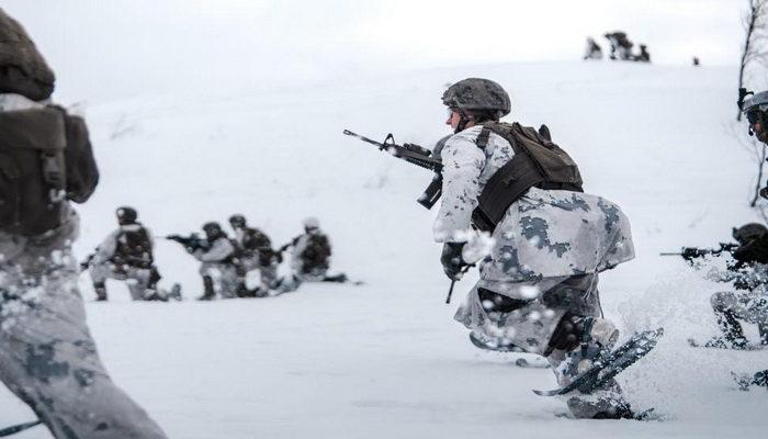 النرويج | قوات مشاة البحرية الملكية تنتشر في النرويج للمشاركة في تمرين الاستجابة الباردة مع حلفاء الناتو.
