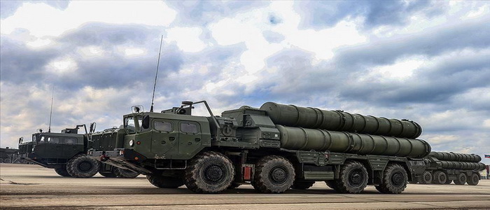 السعودية | مفاوضات مع روسيا لشراء صواريخ إس-400 ومقاتلات سو-35.