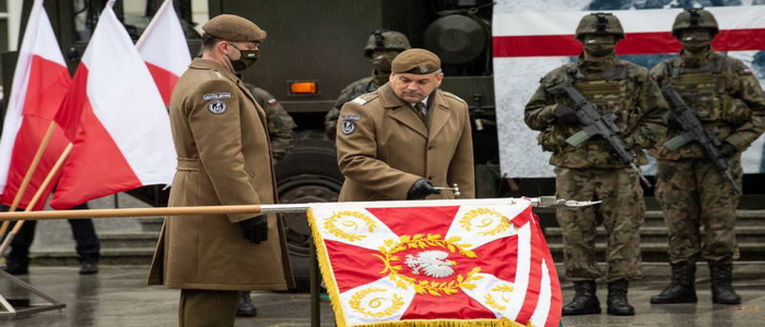 الناتو يبحث عن سبب الهزيمة السريعة للجيش البولندي من "العدو الوهمي" في تدريبات المقر.