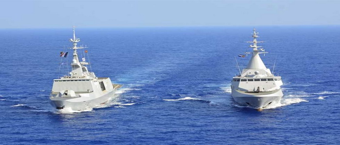 مصر | القوات البحرية المصرية والفرنسية تنفذان تدريبًا بحريًا عابرًا بنطاق الأسطول الجنوبى بقاعدة البحر الأحمر.