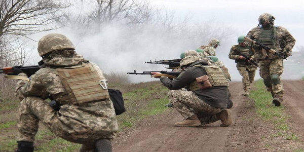 ليتوانيا | مساعدات عسكرية وتدريب الأفراد وزيادة الدعم العسكري المقدم لأوكرانيا.