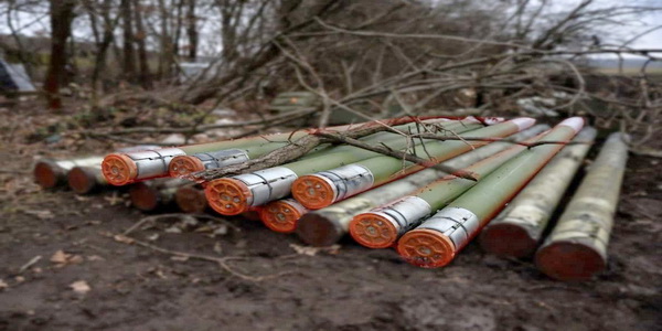 صربيا | الجيش الأوكراني يتسلم قنابل يدوية عيار 30 ملم لقاذفات القنابل اليدوية AGS-17 وصواريخER Grad 2000 عيار 122 ملم صربية الصنع.