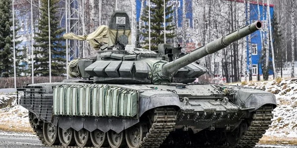روسيا | استمرار تسليم دبابات دبابات T-72B3M المطورة للجيش الروسي استجابة لطلبيات الحرب الأوكرانية.