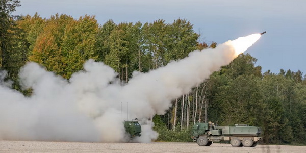 كرواتيا | التخطيط لطلب صواريخ HIMARS إدخال أسلحة ومعدات جديدة في الاستخدام العملي هذا العام.