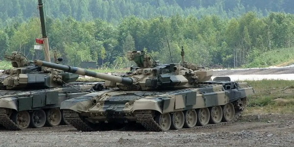 أوكرانيا | تطوير دبابة روسية من طراز T-90A لمواجهة التهديدات الحديثة.