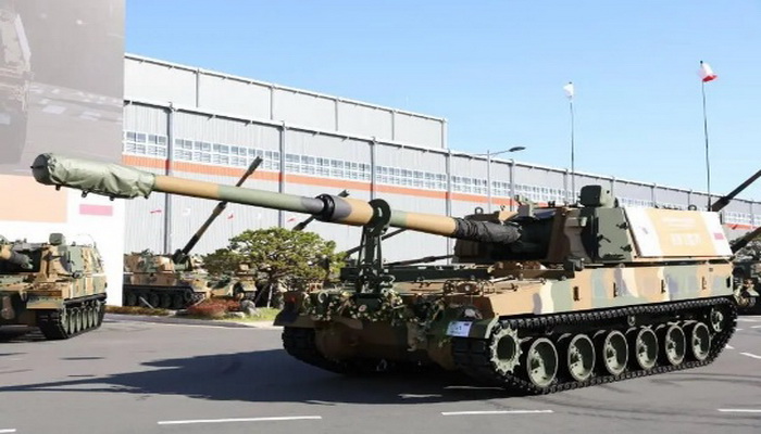 كوريا الجنوبية | تم طرح الدفعة الأولى من مدافع الهاوتزر ذاتية الدفع K9PL لتسليمها إلى بولندا.