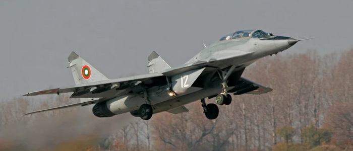 بلغاريا | القوات الجوية والبرية البلغارية تتدرب في بيئة محاكاة لحرب الناتو الإلكترونية.