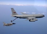 سلاح الجو الأميركي يتزود بطائرات الإرضاع الجوي بوينغ KC-46A 