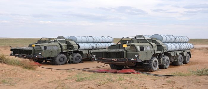 روسيا تسلم ثلاثة كتائب صواريخ S-300PM  إلى سوريا دون مقابل.