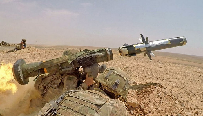 الولايات المتحدة توافق على بيع 150 صاروخًا من نوع Javelin إلى أوكرانيا.