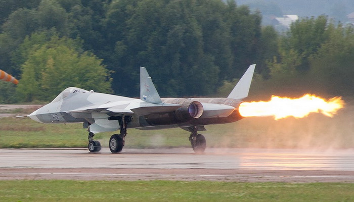 مقاتلة الجيل الخامس الروسية سوخوي Su-57 تجري 16 رحلة تجريبية بمحرك جديد.