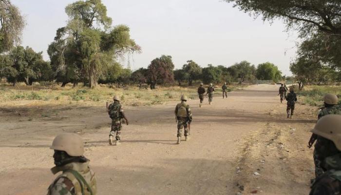 الجيش النيجيري يخوض مواجهة مسلحة قوية ضد مجموعة من الإرهابيين في إطار عملية ألماهاو.