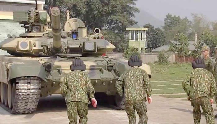 فيتنام | الجيش الفيتنامي يكشف عن خطط الإصلاح العسكري وبرامج الردع الاستراتيجي الصاروخي.