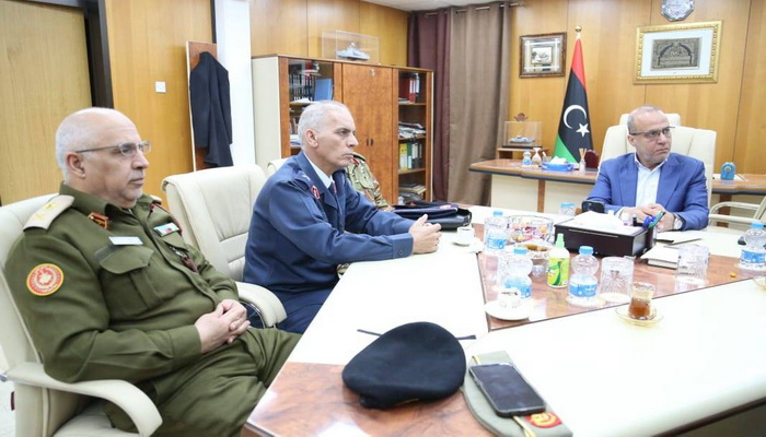 ليبيا | نائب رئيس المجلس الرئاسي يجتمع مع أعضاء اللجنة العسكرية المشتركة 5+5