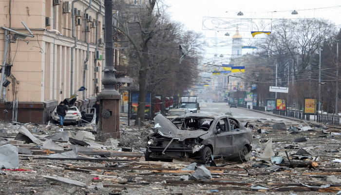 روسيا | القوات المسلحة الروسية تضرب المركز 72 للعمليات المعلوماتية والنفسية في كييف بأسلحة دقيقة.