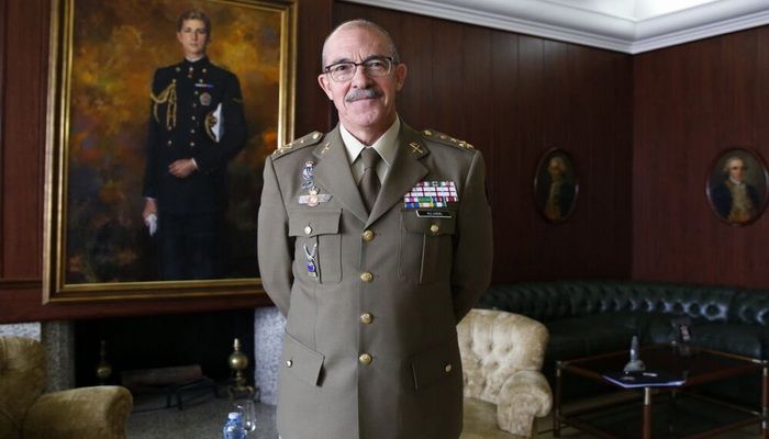 أسبانيا | رئيس هيئة الأركان الإسبانية السابق الجنرال فرناندو أليخاندري يحذر من مواجهة محتملة مع المغرب.
