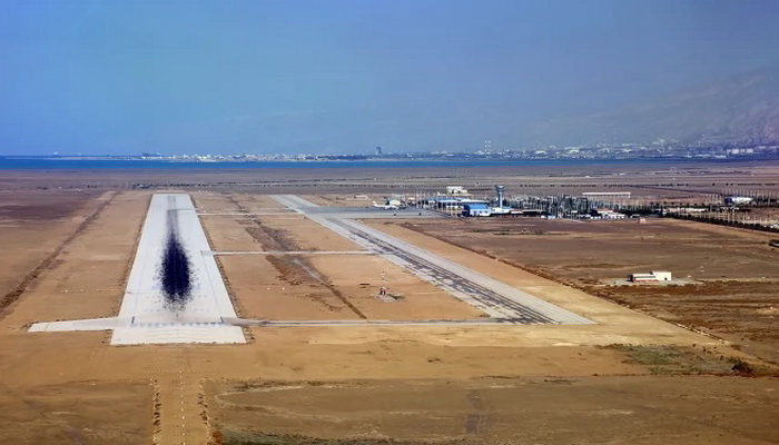 إيران | إفتتاح مطار في جزيرة طنب الكبرى إحدى الجزر المتنازع عليها مع الإمارات العربية المتحدة.