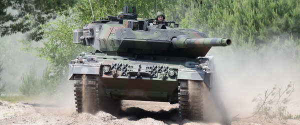 المانيا | التغاضى عن إرسال دبابات ليوبارد لأوكرانيا بينما تلمح الولايات المتحدة إلى نقل دبابات أبرامز.