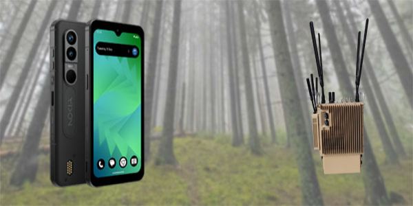 هاتف نوكيا الجديد يوفر سعة نطاق أكبر، ومرونة أعلى، وموثوقية محسّنة، بما يضمن سرعة تبادل المعلومات الاستخباراتية والاتصالات الحرجة في ساحات المعارك حتى في أقسى الظروف. نوكيا تطلق حلول اتصالات تكتيكية جديدة مع هاتف Nokia Mission-Safe المخصص للعمليات العسكرية.