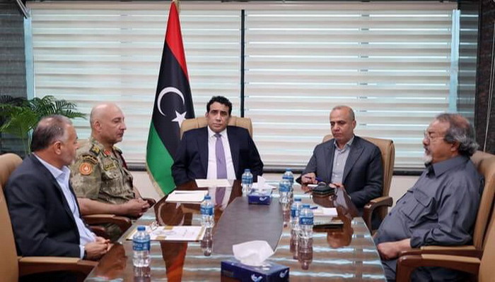 ليبيا | القائد الأعلى للجيش الليبي يترأس اجتماعاً تشاورياً حول الأوضاع الأمنية والعسكرية في البلاد.