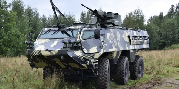 السويد | وكالة المشتريات الدفاعية السويدية (FMV) توقع عقداً لشراء أكثر من 300 مركبة مدرعة من شركة الدفاع والتكنولوجيا الدولية باتريا.