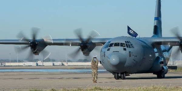 المغرب | التعاقد على شراء طائرات النقل C-390 Millennium لتحل محل طائرات C-130 القديمة.