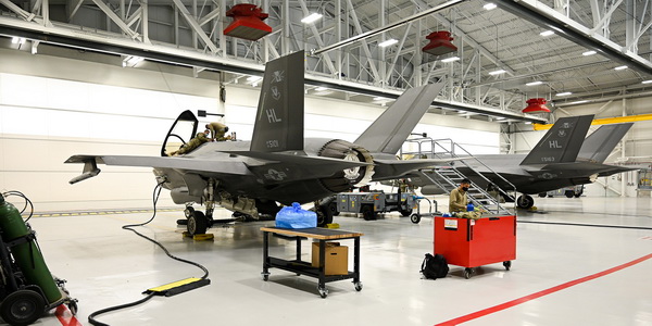 United State | Lockheed Martin secures $870M contract for F-35 Lot 20 production.