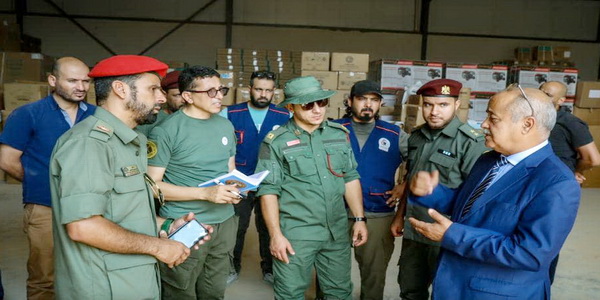 ليبيا | جهاز الطب العسكري يسير قافلة إغاثة طبية وتموينية لدعم جهود الإغاثة في مناطق الشرق الليبي المنكوبة.