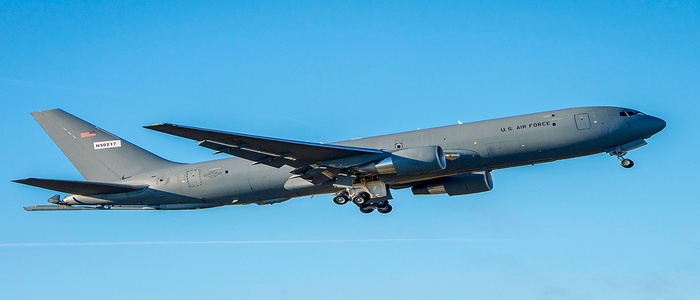 نجاح الرحلة التجريبية الأولى لطائرة التزود بالوقود نوع بوينغ Boeing KC-46A للقوات الجوية الامريكية 