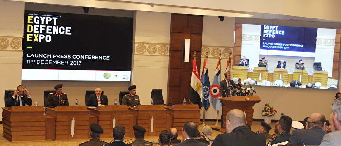 قيادات عسكرية مصرية تعلن موعد "المعرض الدولي الأول للصناعات الدفاعية والعسكرية -إيديكس 2018"